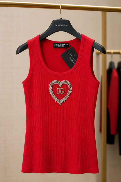D&G red top